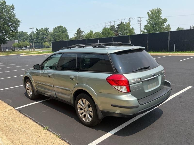 Subaru Outback 2.5i Limited 2009