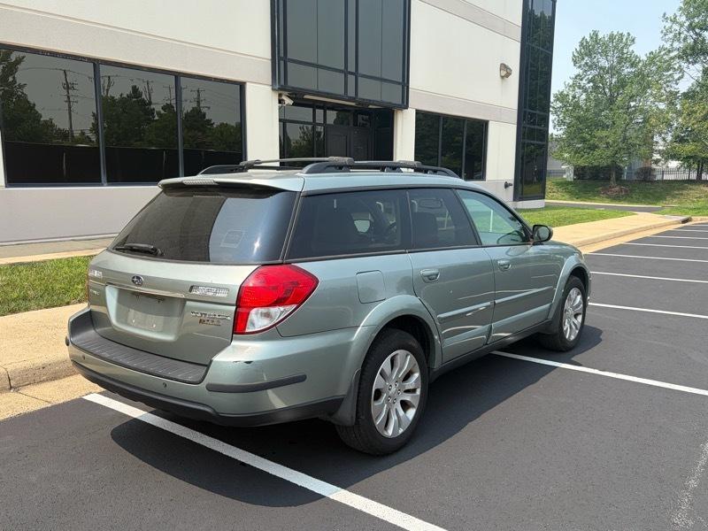 Subaru Outback 2.5i Limited 2009