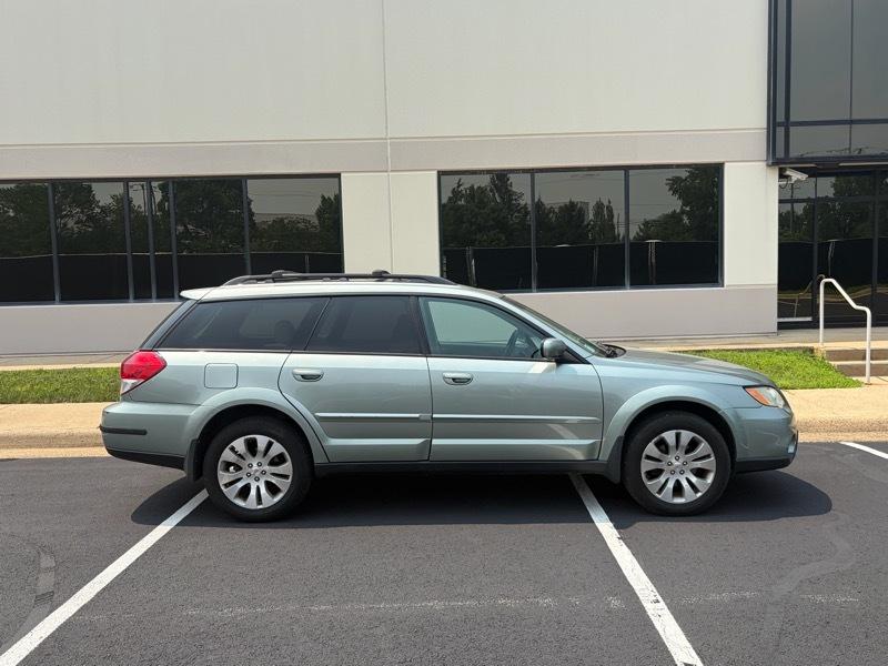 Subaru Outback 2.5i Limited 2009