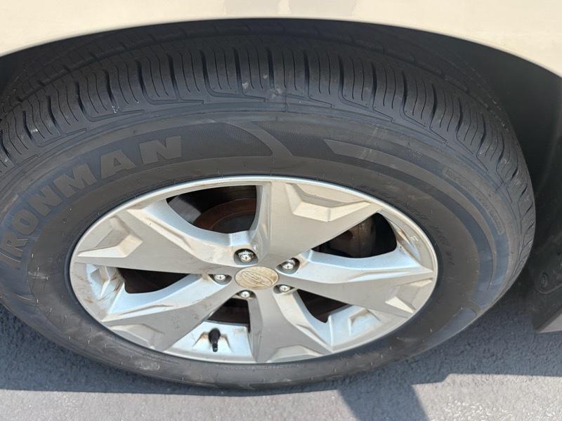 Subaru Forester 2.5i Premium 2015