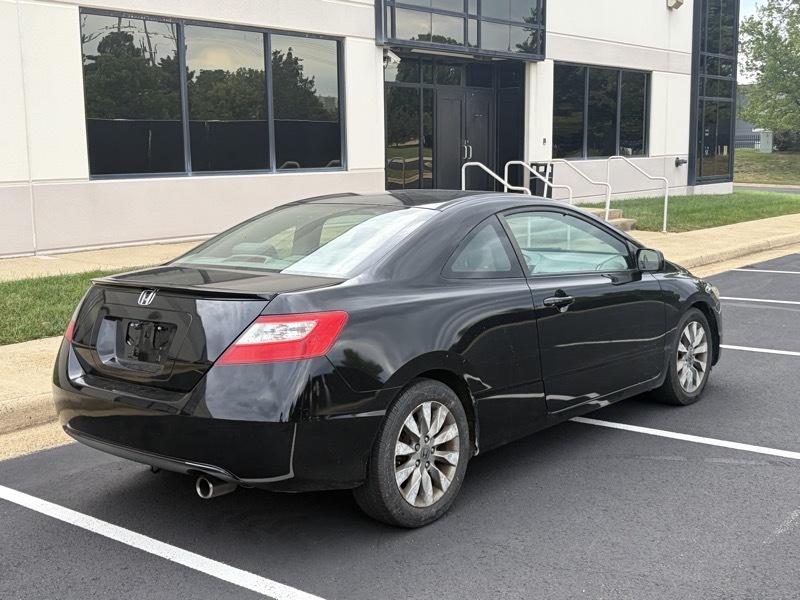 Honda Civic EX-L Coupe 5-Speed AT with Navigation 2010