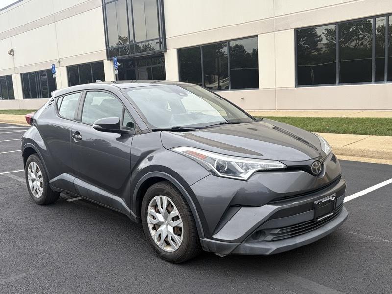 Toyota C-HR LE 2019