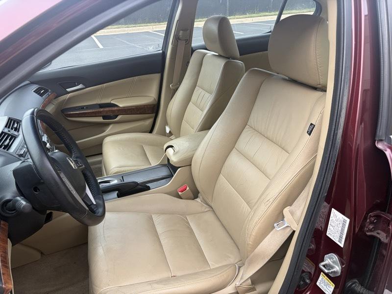 Honda Accord EX-L Sedan AT 2011