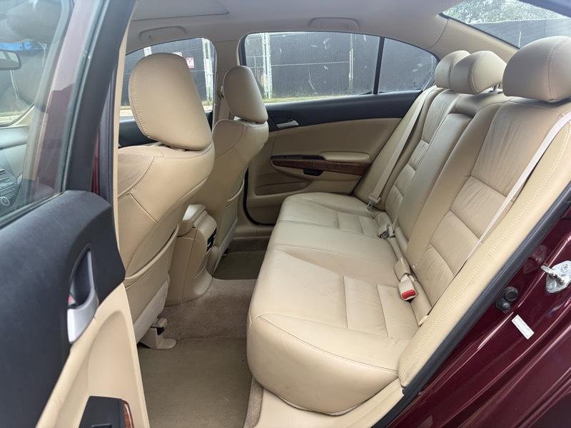 Honda Accord EX-L Sedan AT 2011