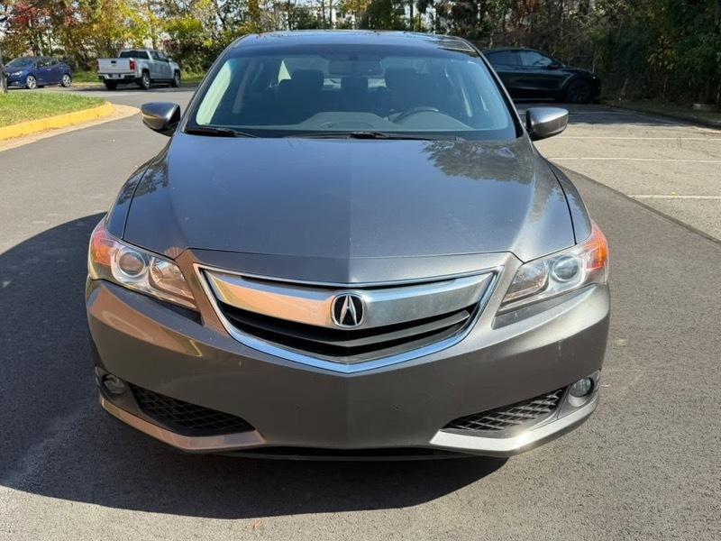 Acura ILX 5-Spd AT w/ Premium Package 2013