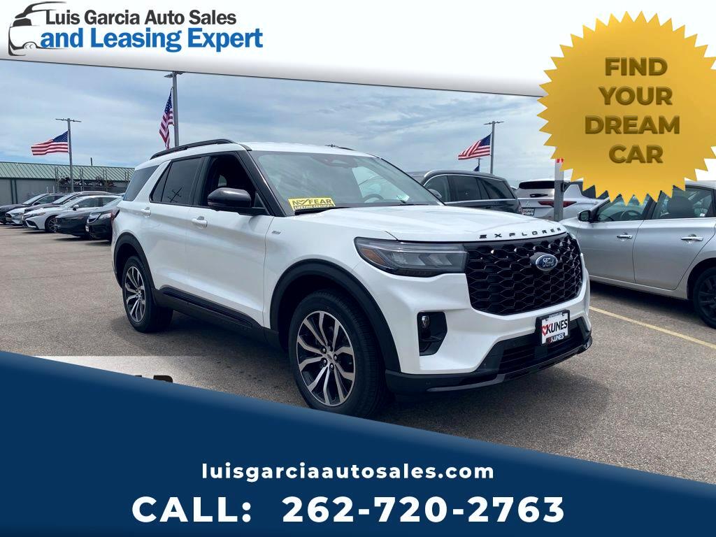 2025 Ford Explorer ST-Line