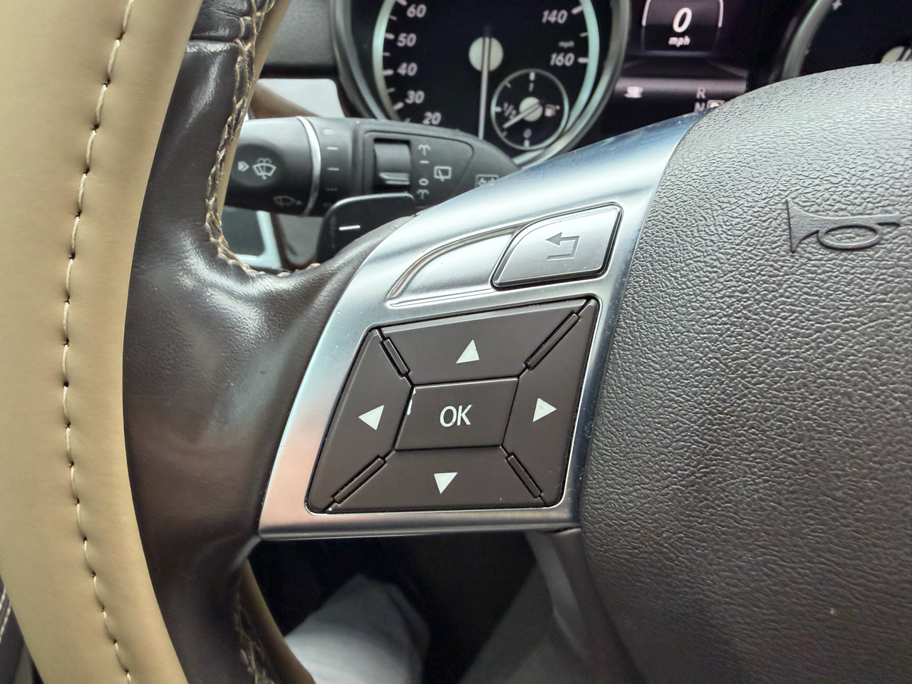 Mercedes-Benz M-Class 4MATIC 4dr ML 350 2013