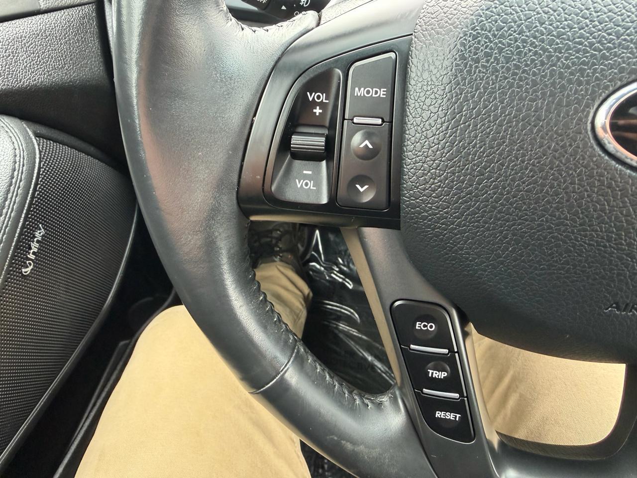 Kia Optima 4dr Sdn SX w/Chrome Limited Pkg 2013 Kia Optima 4dr Sdn SX w/Chrome Limited Pkg 2013