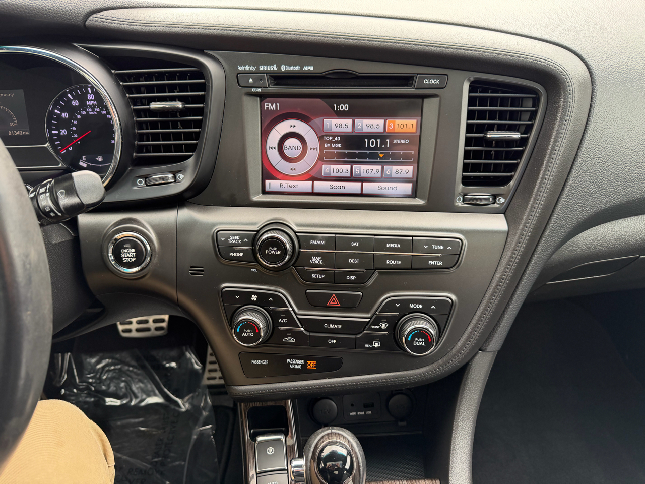 Kia Optima 4dr Sdn SX w/Chrome Limited Pkg 2013 Kia Optima 4dr Sdn SX w/Chrome Limited Pkg 2013