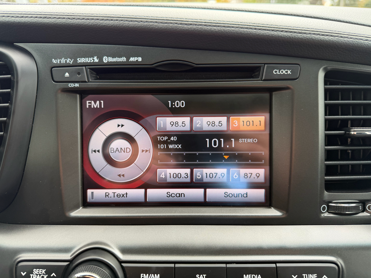 Kia Optima 4dr Sdn SX w/Chrome Limited Pkg 2013 Kia Optima 4dr Sdn SX w/Chrome Limited Pkg 2013