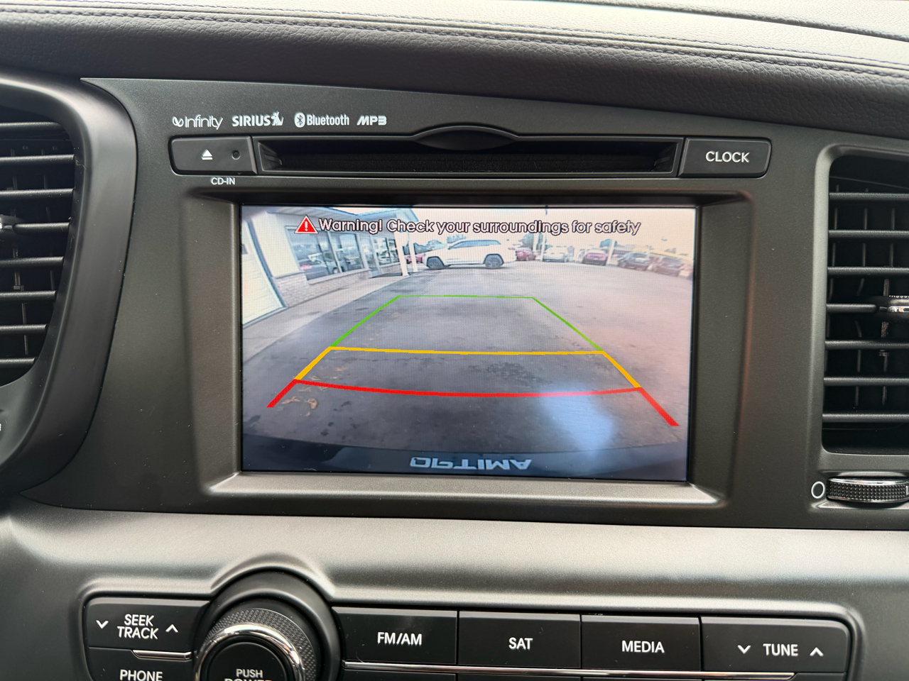 Kia Optima 4dr Sdn SX w/Chrome Limited Pkg 2013 Kia Optima 4dr Sdn SX w/Chrome Limited Pkg 2013