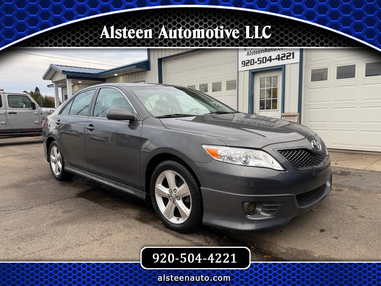 2011 Toyota Camry 4dr Sdn SE Auto (Natl)