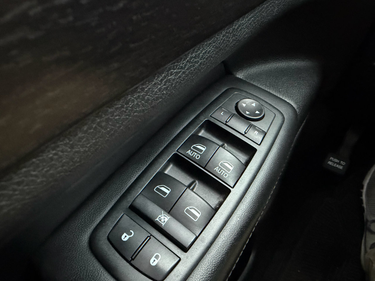 Jeep Grand Cherokee 4WD 4dr Laredo 2014