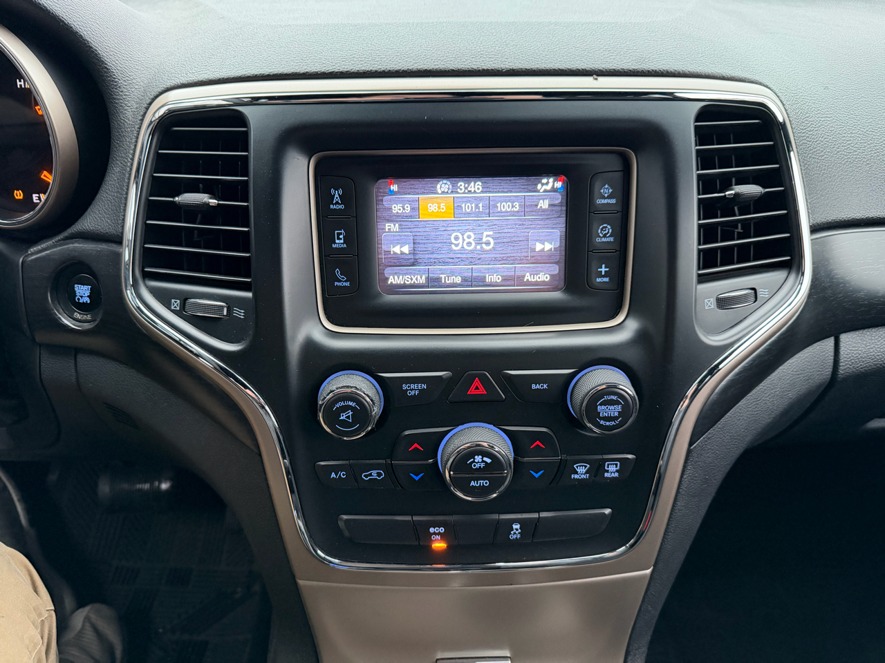 Jeep Grand Cherokee 4WD 4dr Laredo 2014