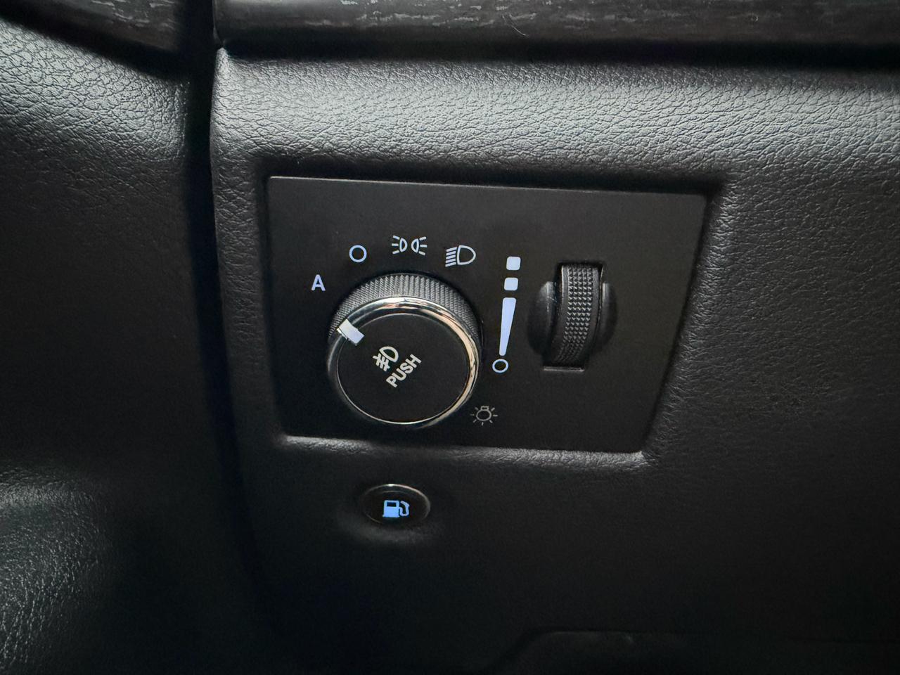 Jeep Grand Cherokee 4WD 4dr Laredo 2014