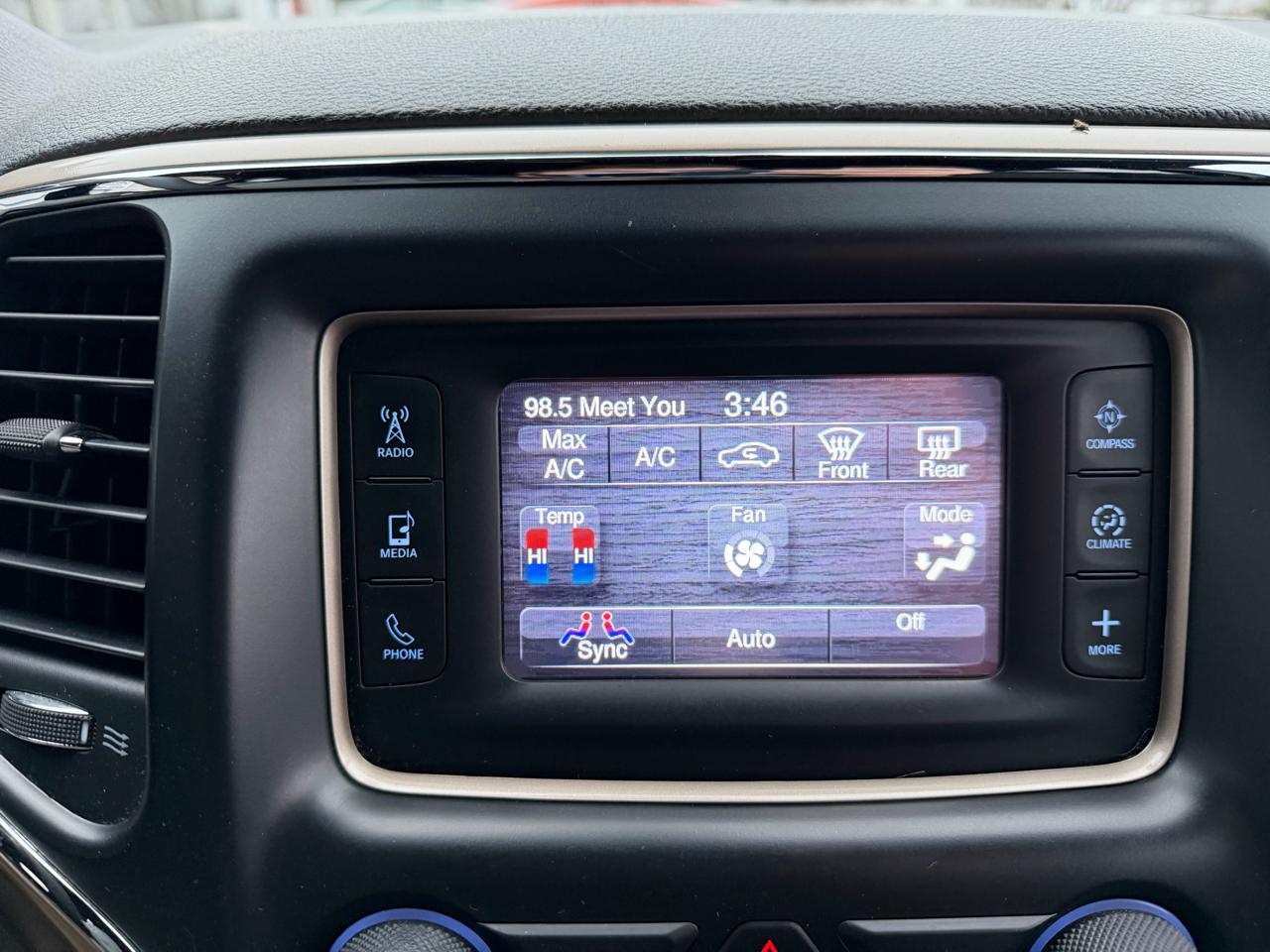 Jeep Grand Cherokee 4WD 4dr Laredo 2014