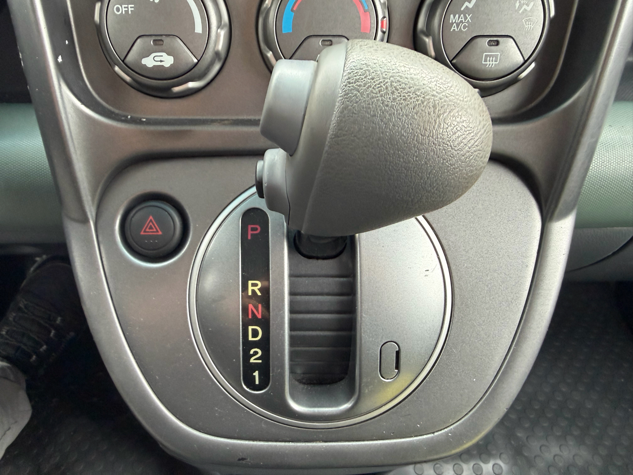 Honda Element 4WD LX AT 2005