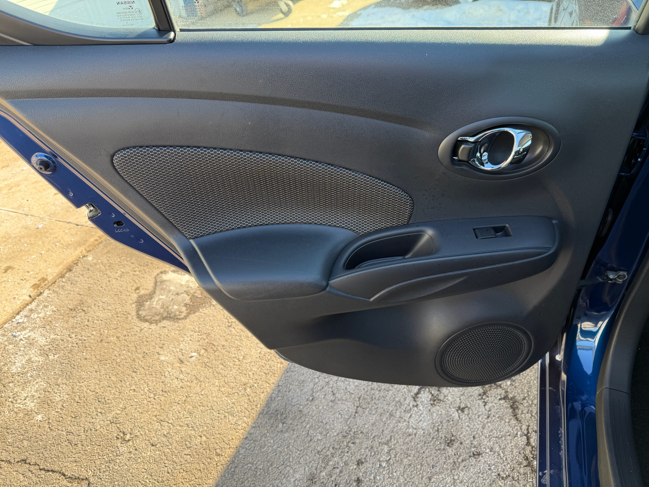 Nissan Versa Sedan SV CVT 2019