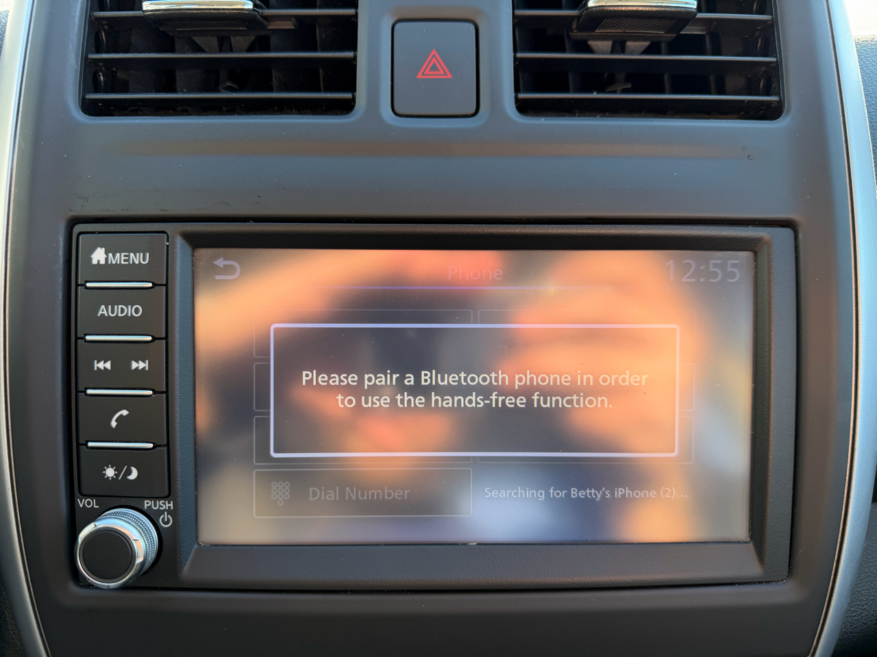 Nissan Versa Sedan SV CVT 2019