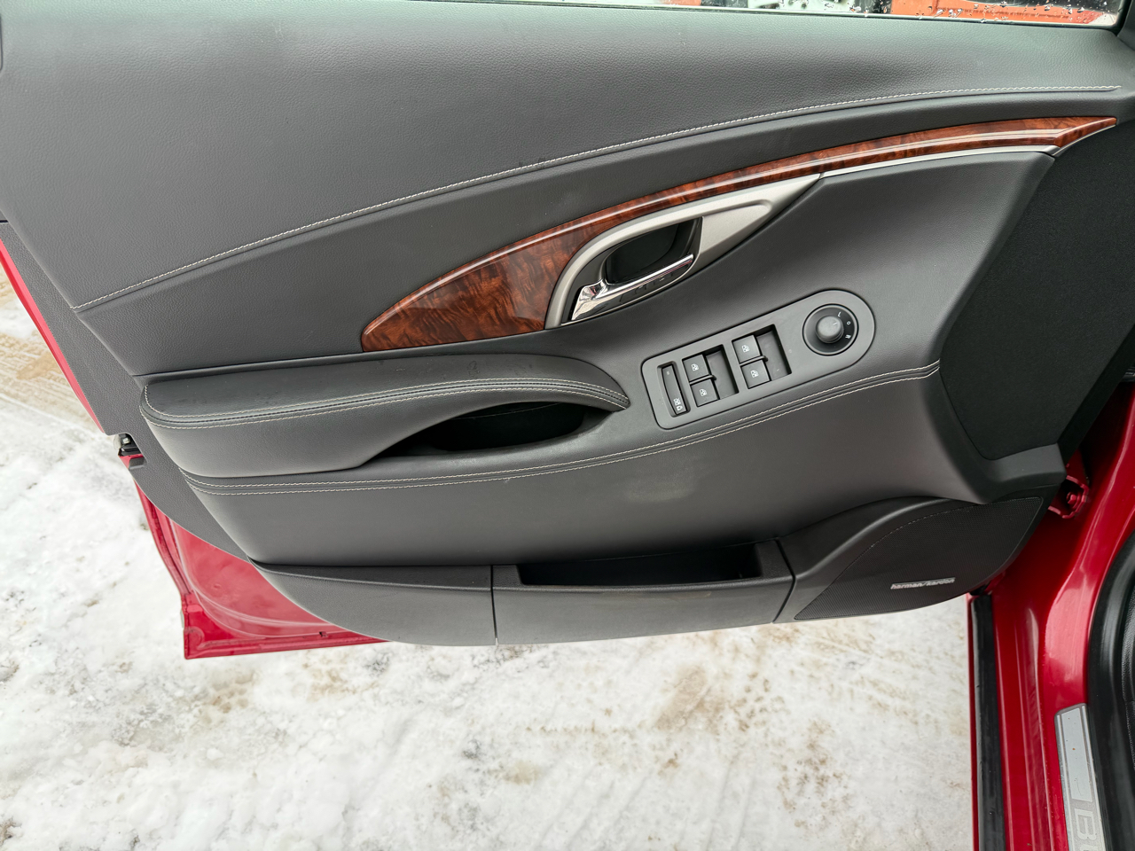 Buick LaCrosse 4dr Sdn Premium 1 FWD 2013