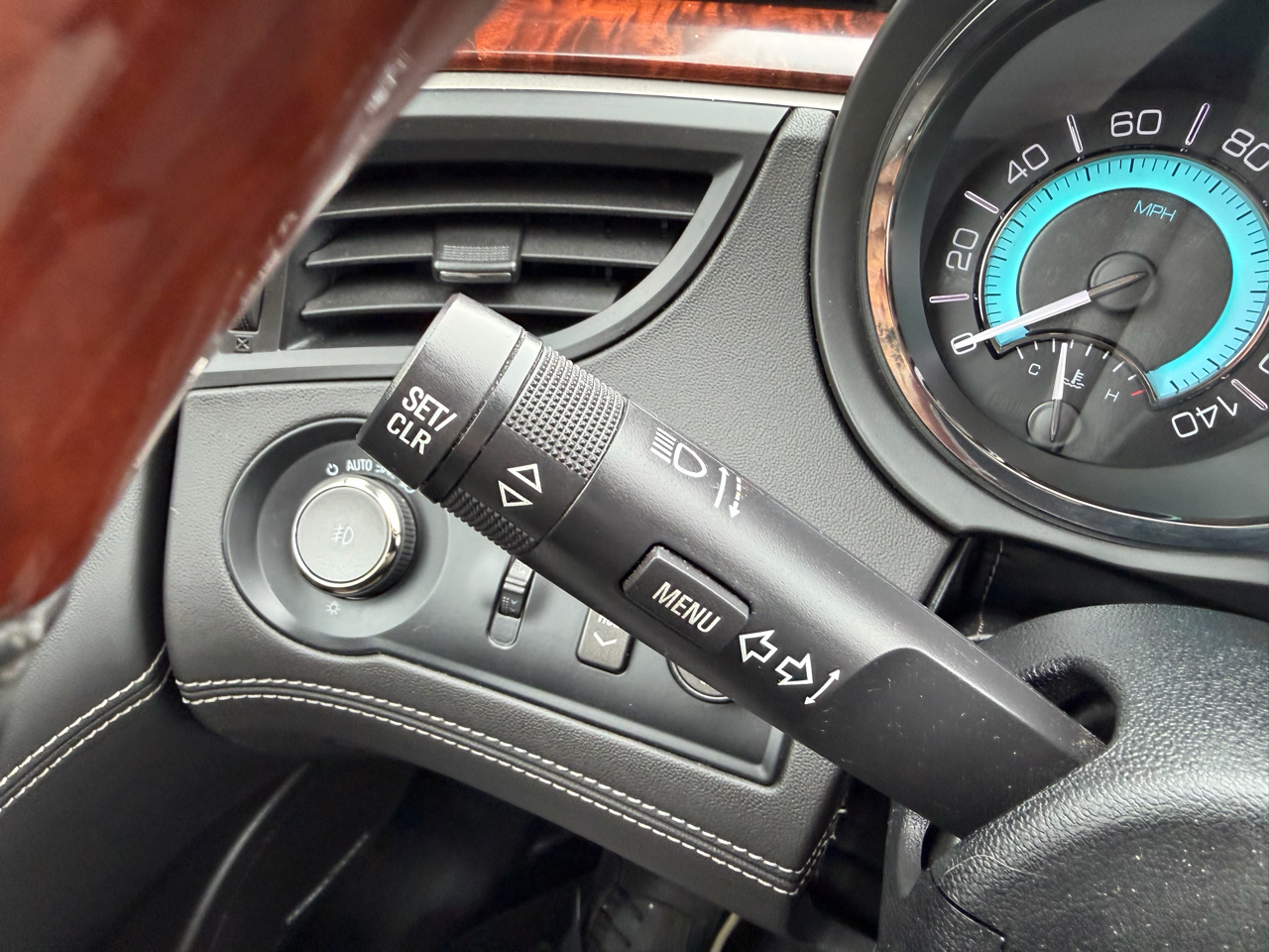 Buick LaCrosse 4dr Sdn Premium 1 FWD 2013