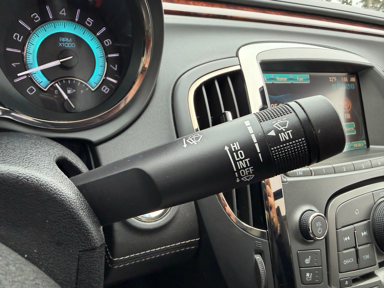 Buick LaCrosse 4dr Sdn Premium 1 FWD 2013