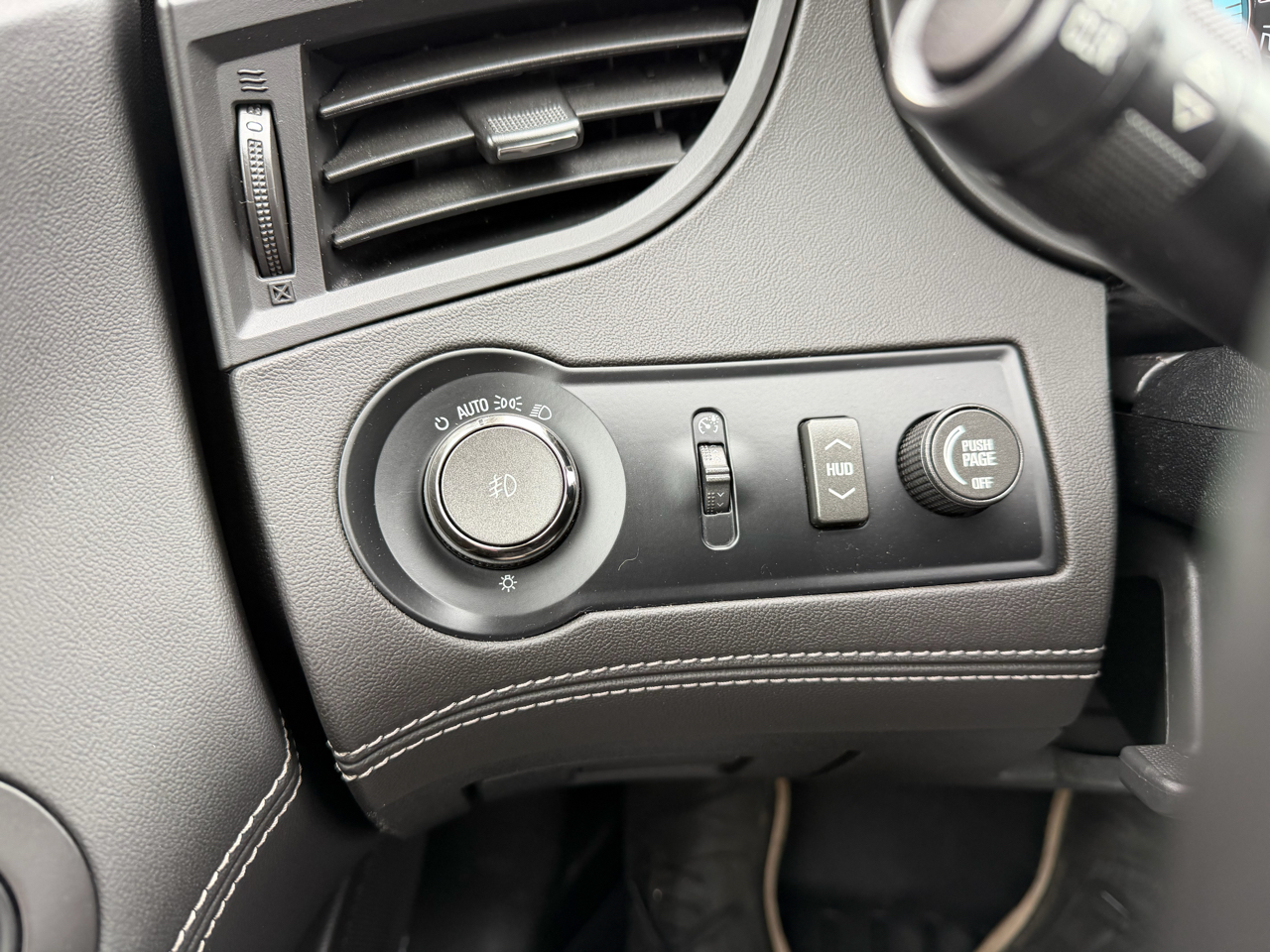 Buick LaCrosse 4dr Sdn Premium 1 FWD 2013