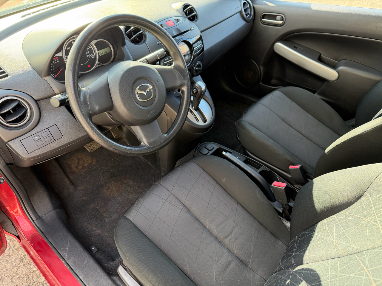 Mazda MAZDA2 4dr HB Auto Sport 2014