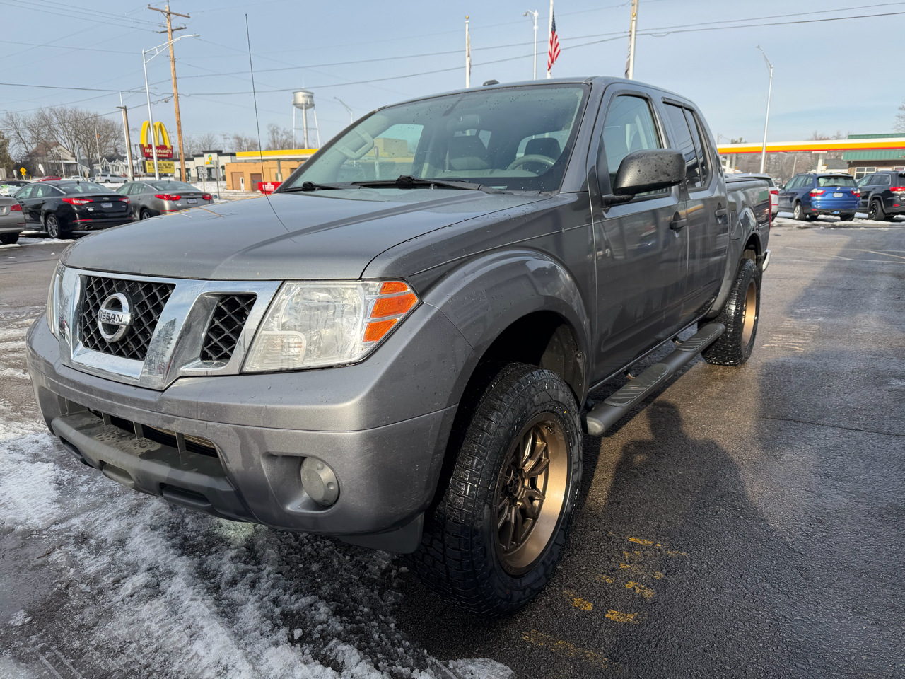 Nissan Frontier 2017.5 Crew Cab 4x4 SV V6 Auto 2017