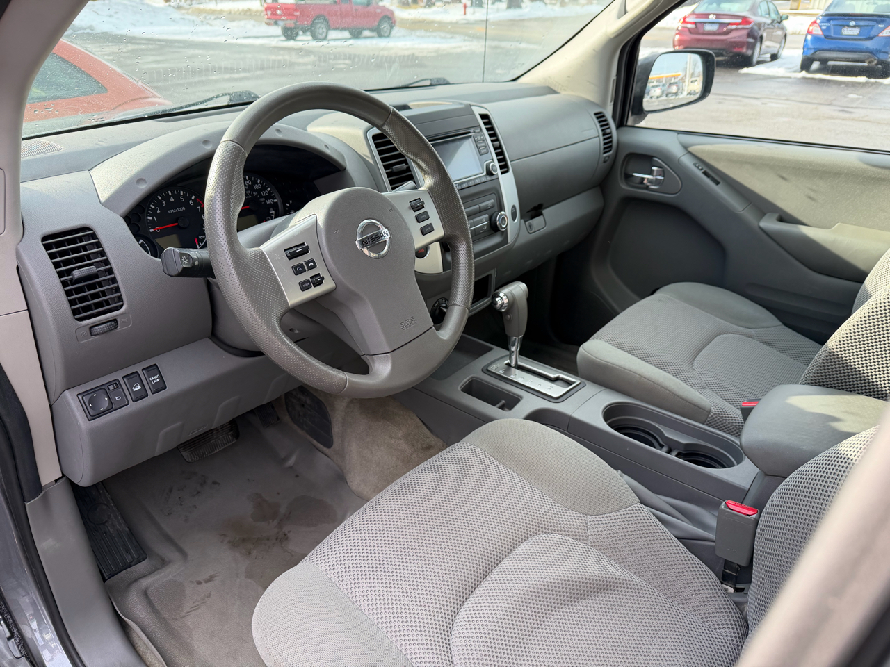 Nissan Frontier 2017.5 Crew Cab 4x4 SV V6 Auto 2017