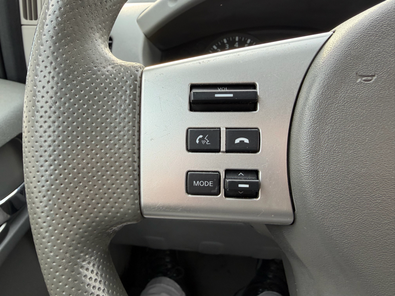 Nissan Frontier 2017.5 Crew Cab 4x4 SV V6 Auto 2017