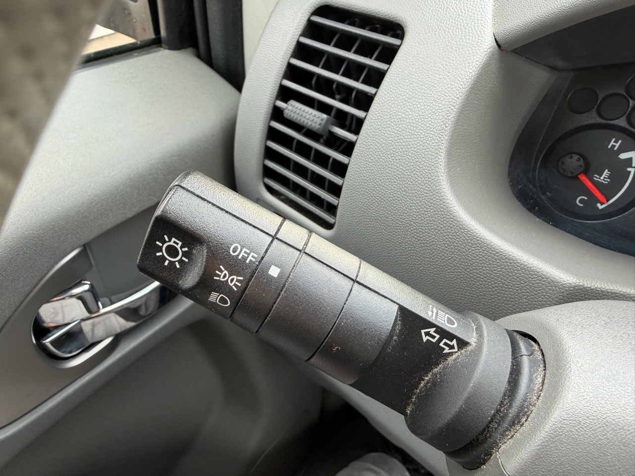 Nissan Frontier 2017.5 Crew Cab 4x4 SV V6 Auto 2017