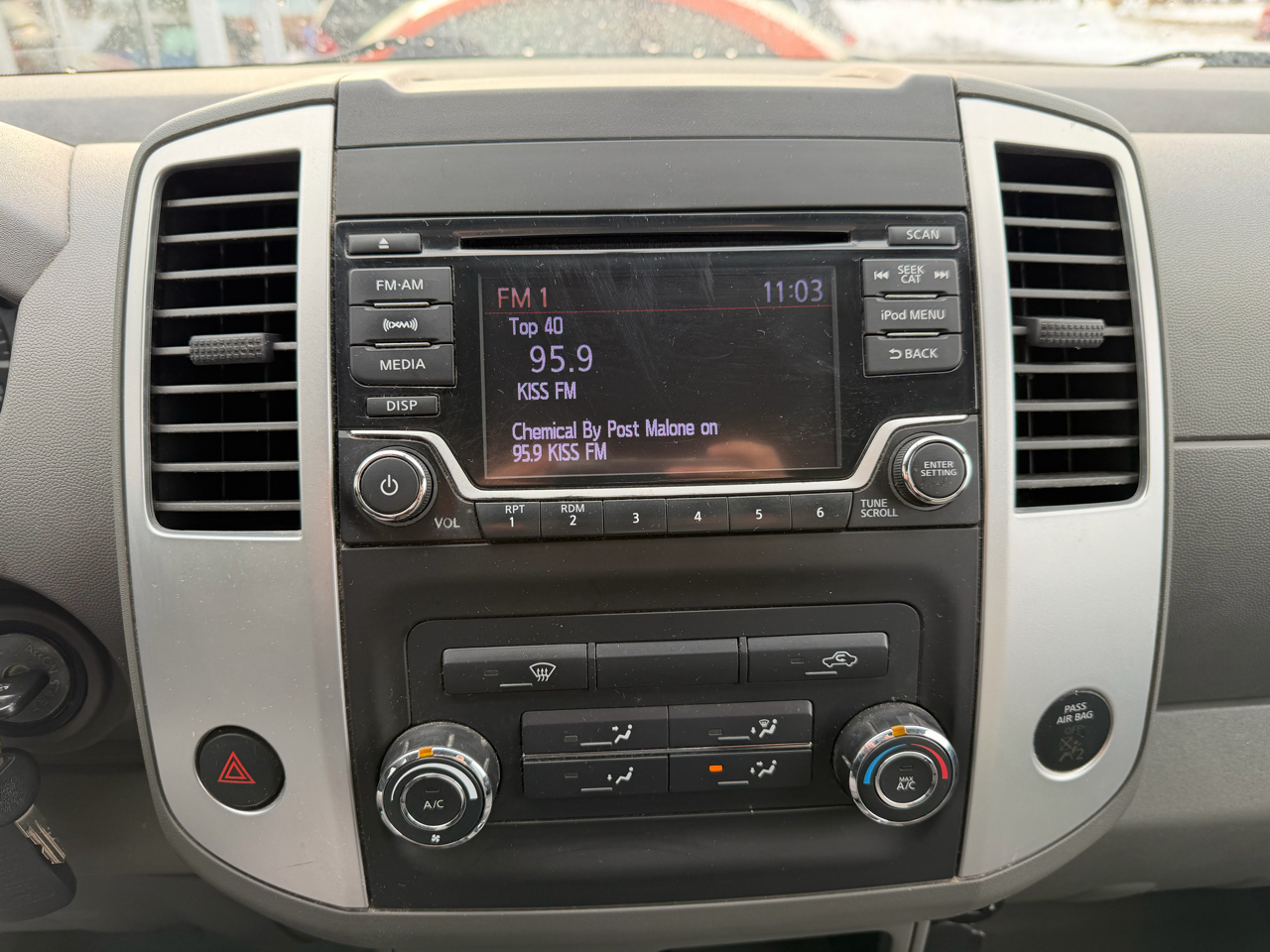 Nissan Frontier 2017.5 Crew Cab 4x4 SV V6 Auto 2017