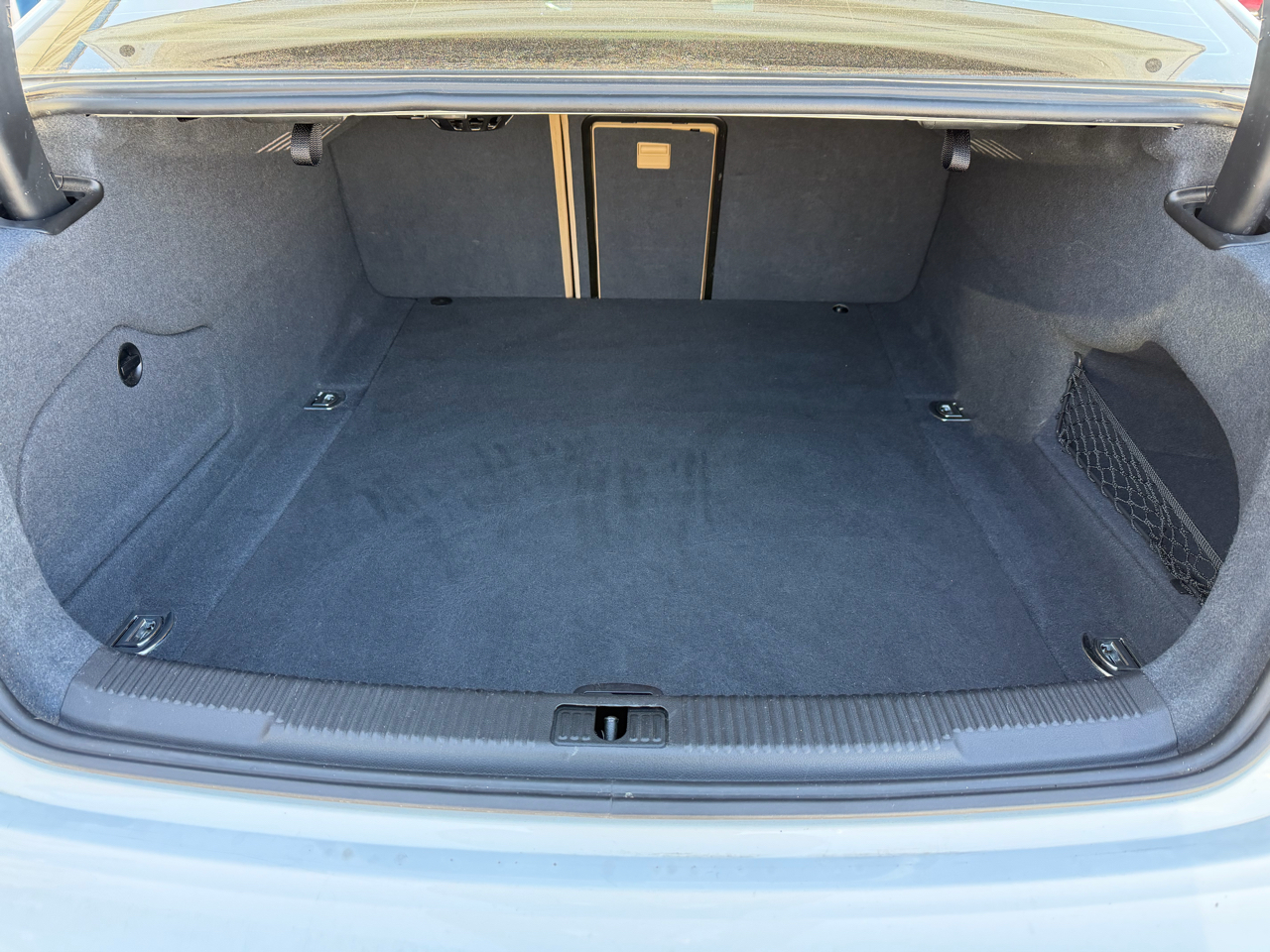 Audi A6 4dr Sdn quattro 3.0L TDI Premium Plus 2014