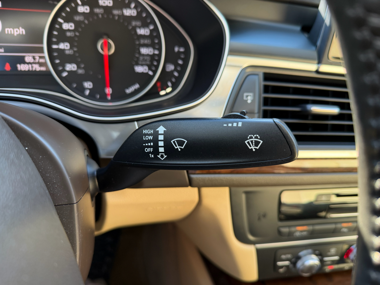 Audi A6 4dr Sdn quattro 3.0L TDI Premium Plus 2014