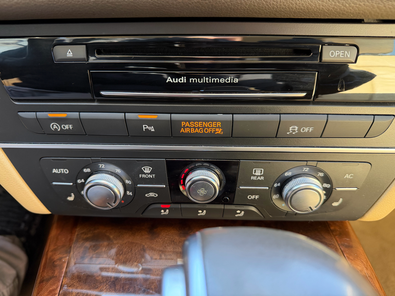 Audi A6 4dr Sdn quattro 3.0L TDI Premium Plus 2014