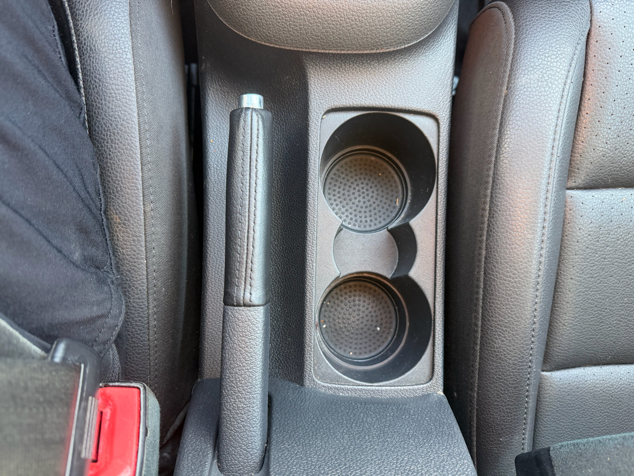 Volkswagen Jetta SportWagen 2.5L SE PZEV 2011