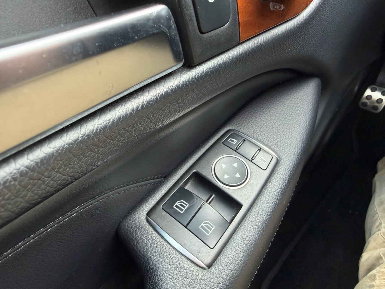 Mercedes-Benz C-Class 2dr Cpe C 350 4MATIC 2012