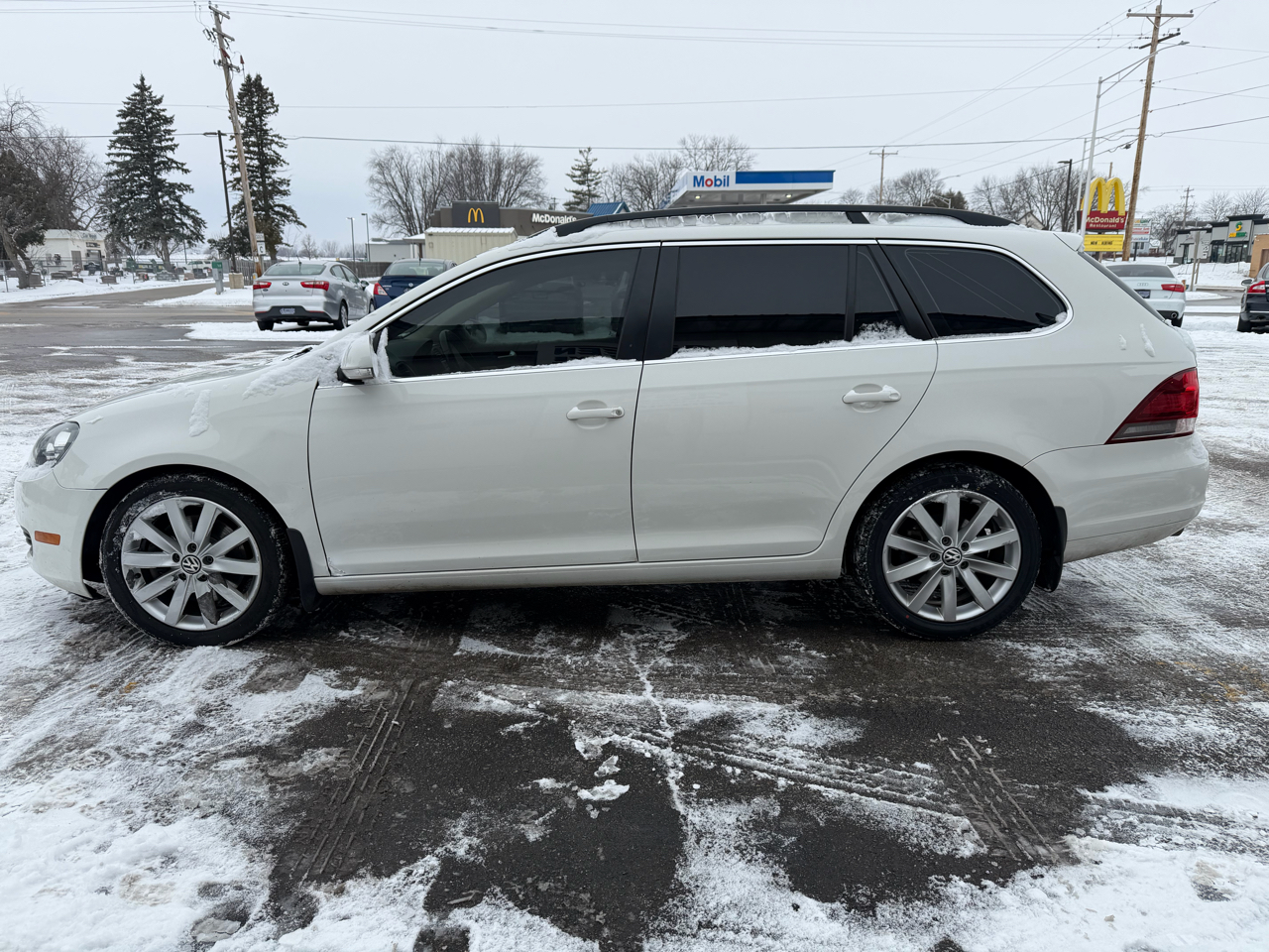 Volkswagen Jetta SportWagen 4dr DSG TDI 2012