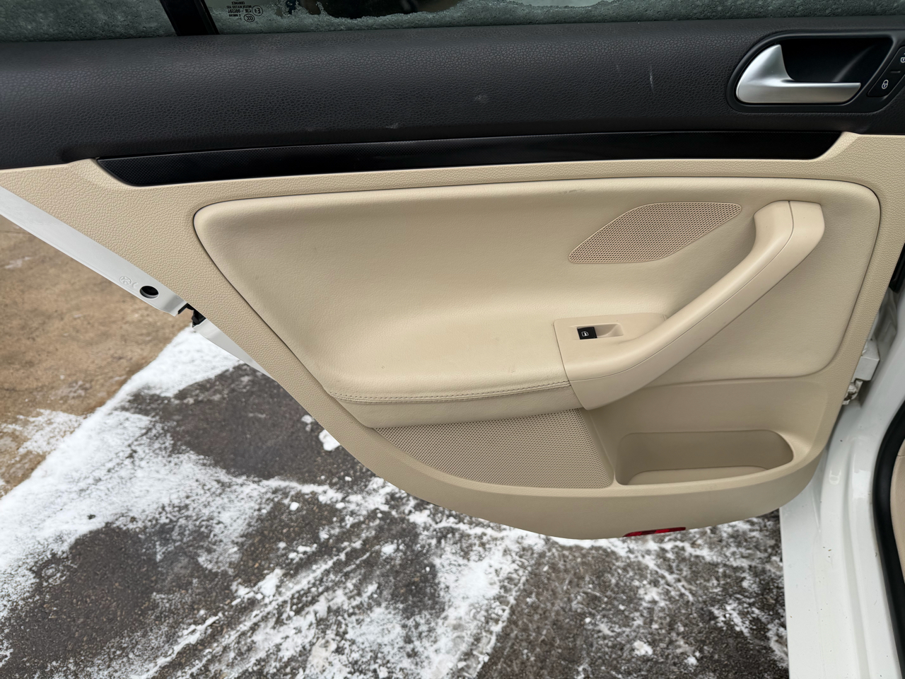 Volkswagen Jetta SportWagen 4dr DSG TDI 2012