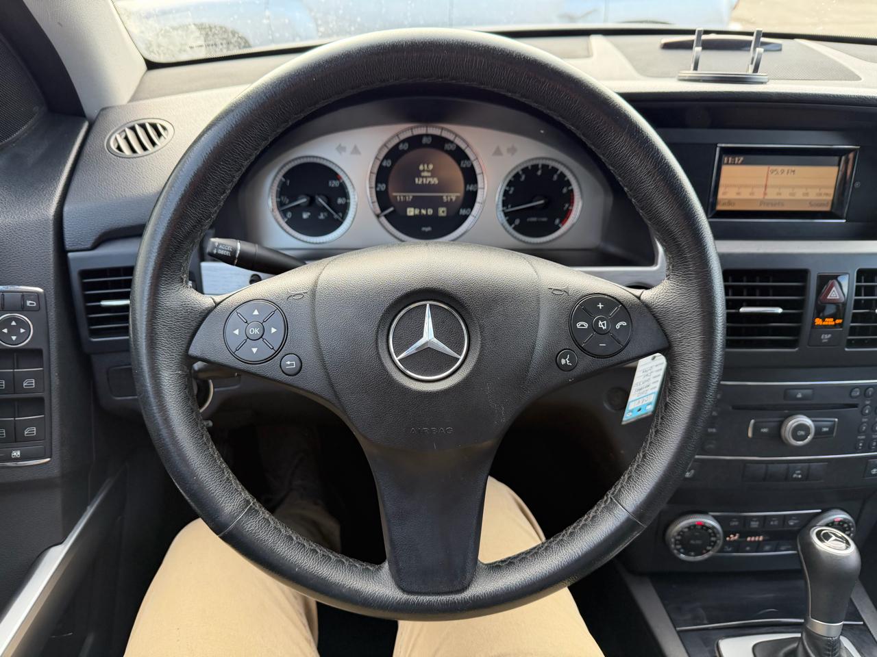 Mercedes-Benz GLK-Class 4MATIC 4dr GLK 350 2010