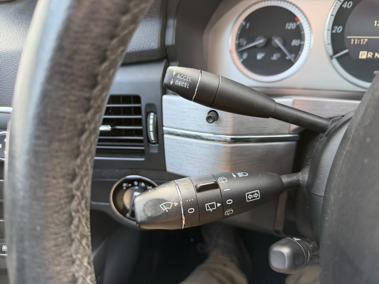 Mercedes-Benz GLK-Class 4MATIC 4dr GLK 350 2010