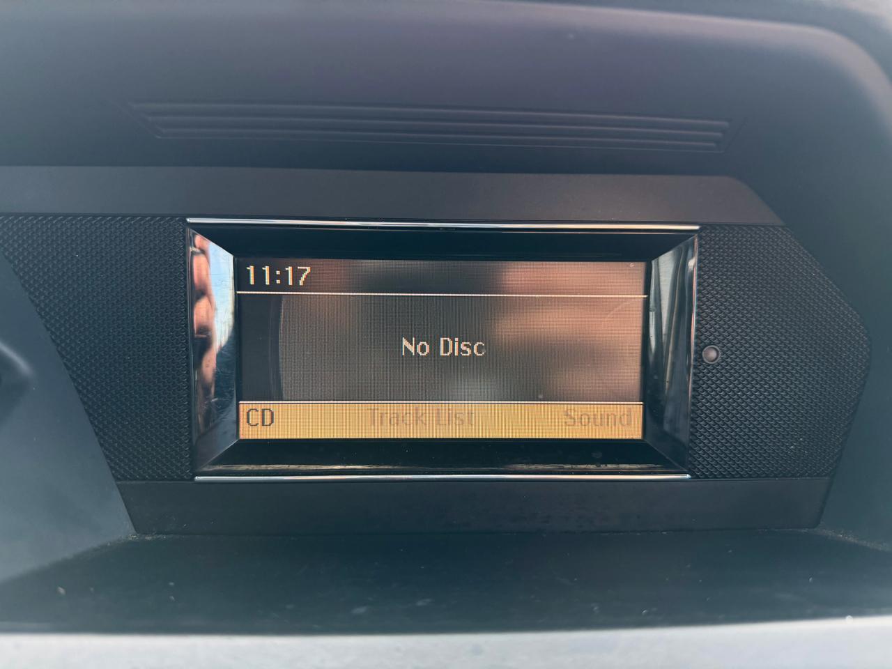 Mercedes-Benz GLK-Class 4MATIC 4dr GLK 350 2010