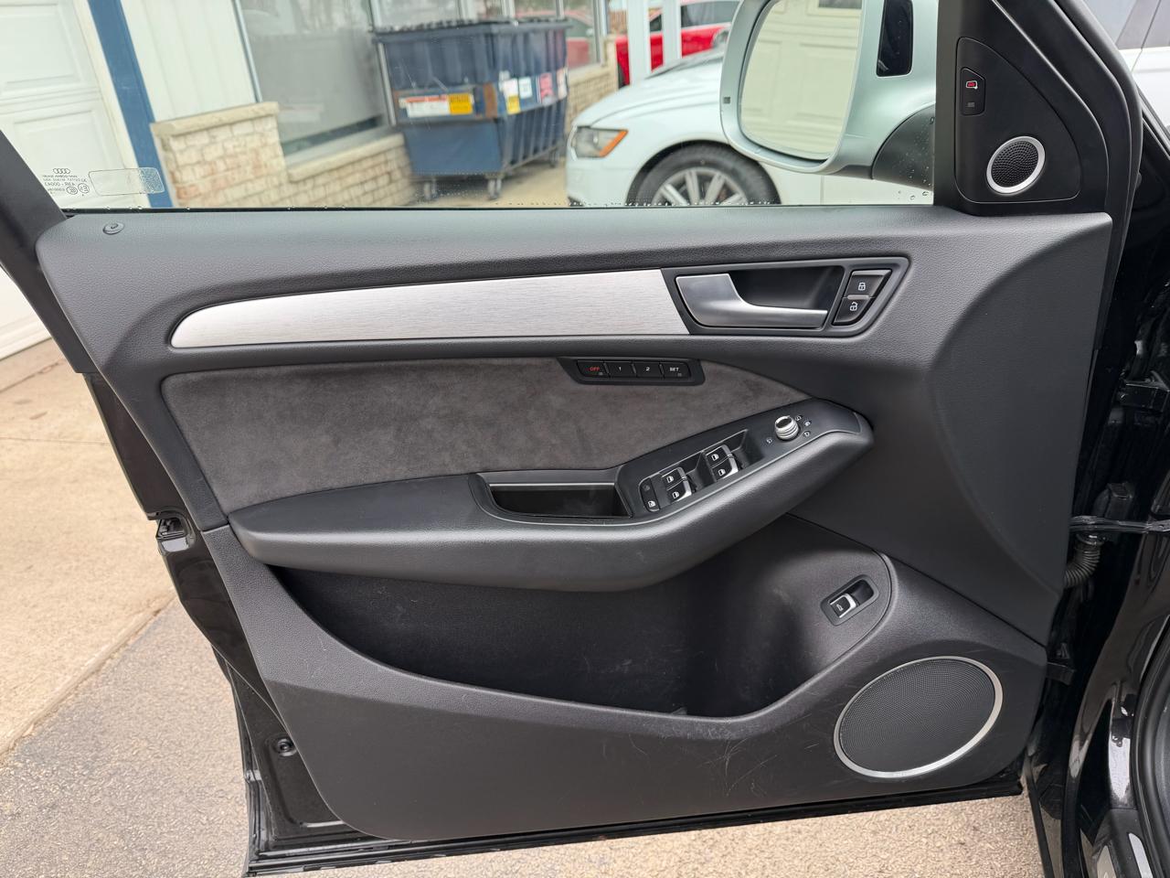 Audi SQ5 quattro 4dr 3.0T Prestige 2015