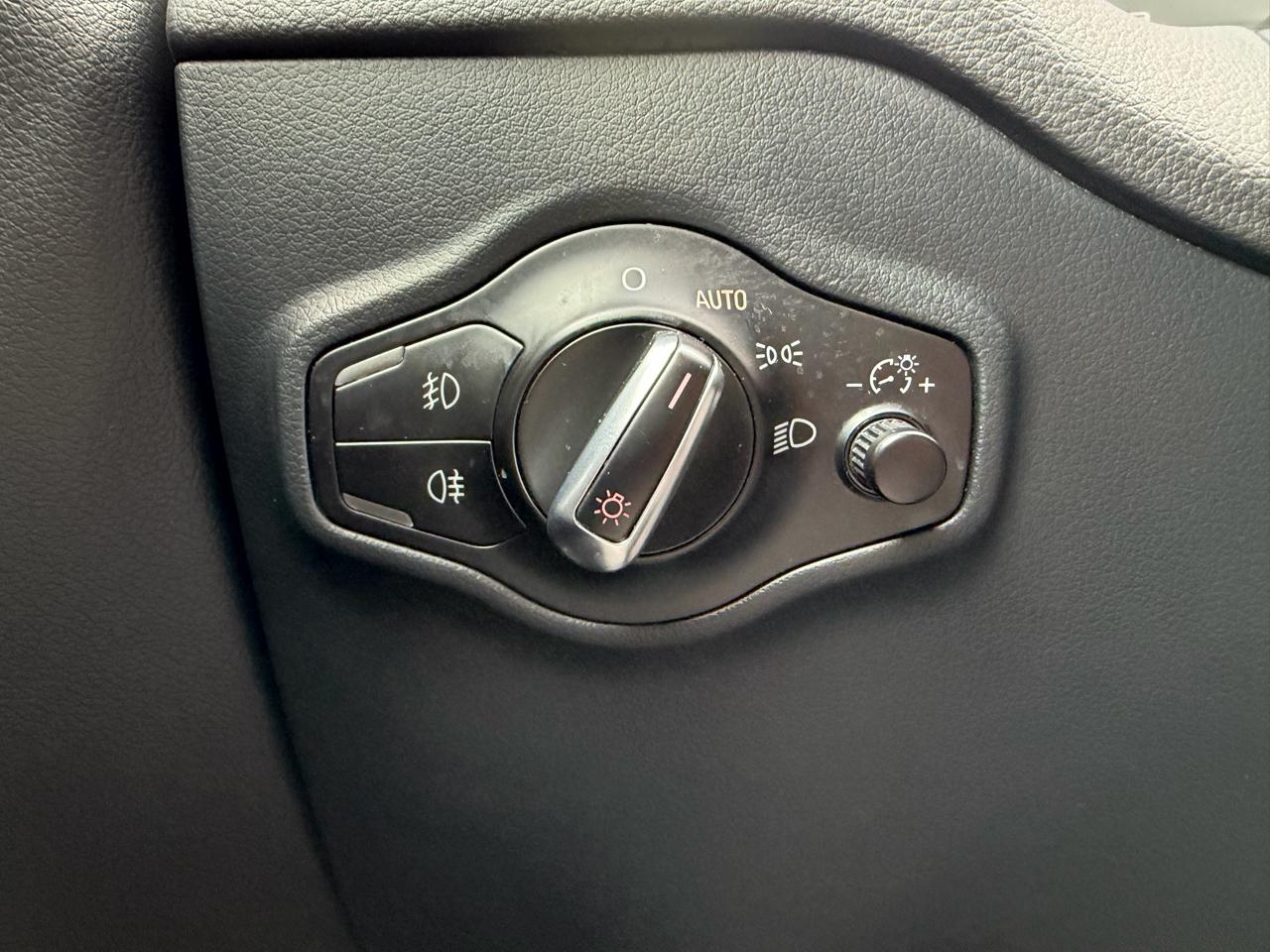 Audi SQ5 quattro 4dr 3.0T Prestige 2015