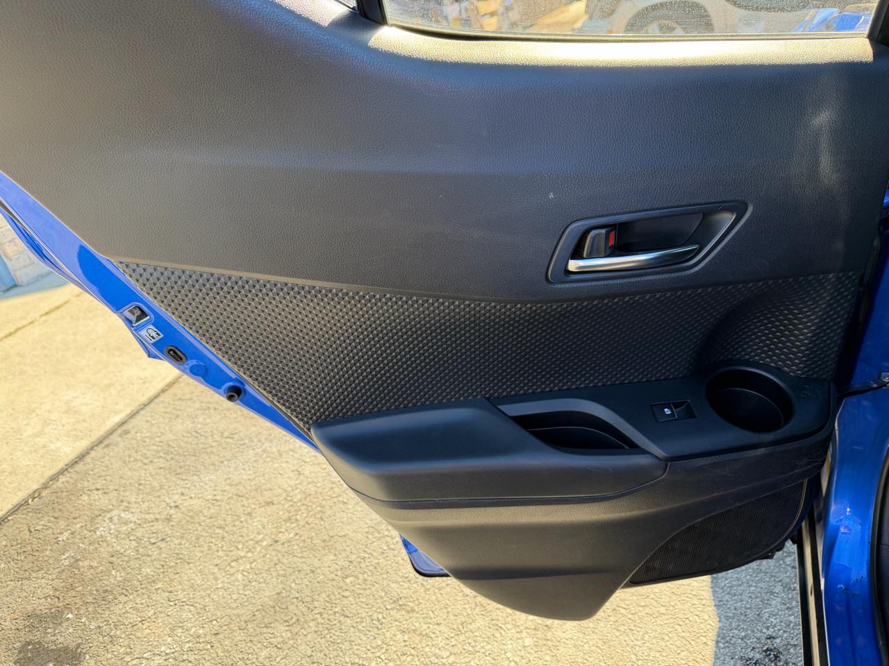 Toyota C-HR XLE FWD (Natl) 2018