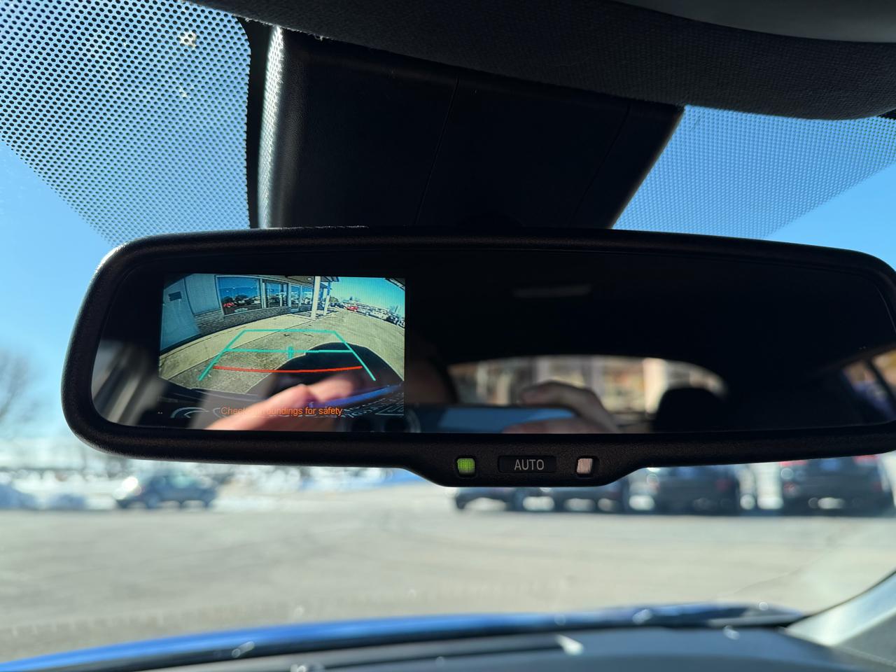 Toyota C-HR XLE FWD (Natl) 2018