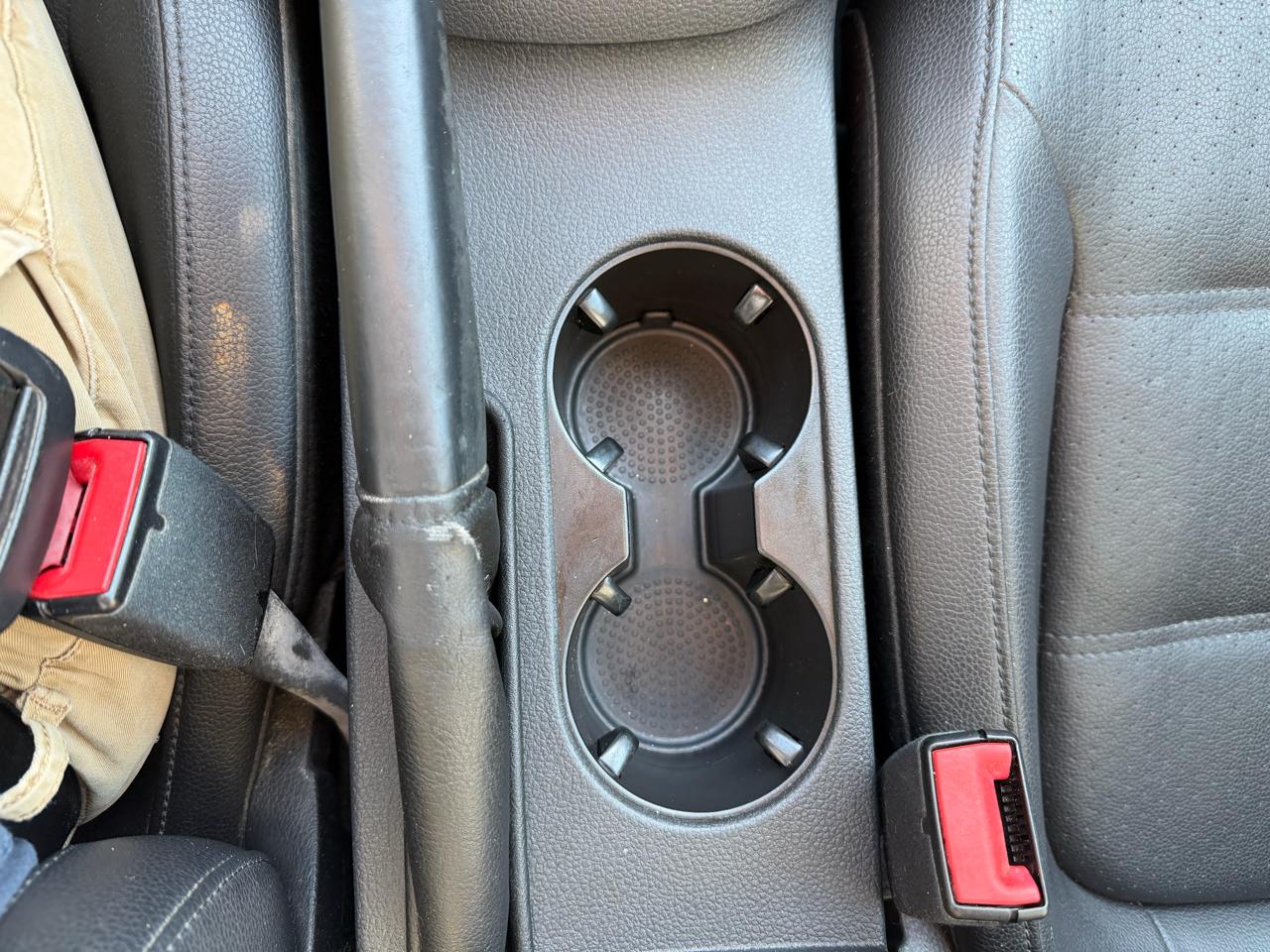 Volkswagen Jetta Sedan 4dr Man SE 2013