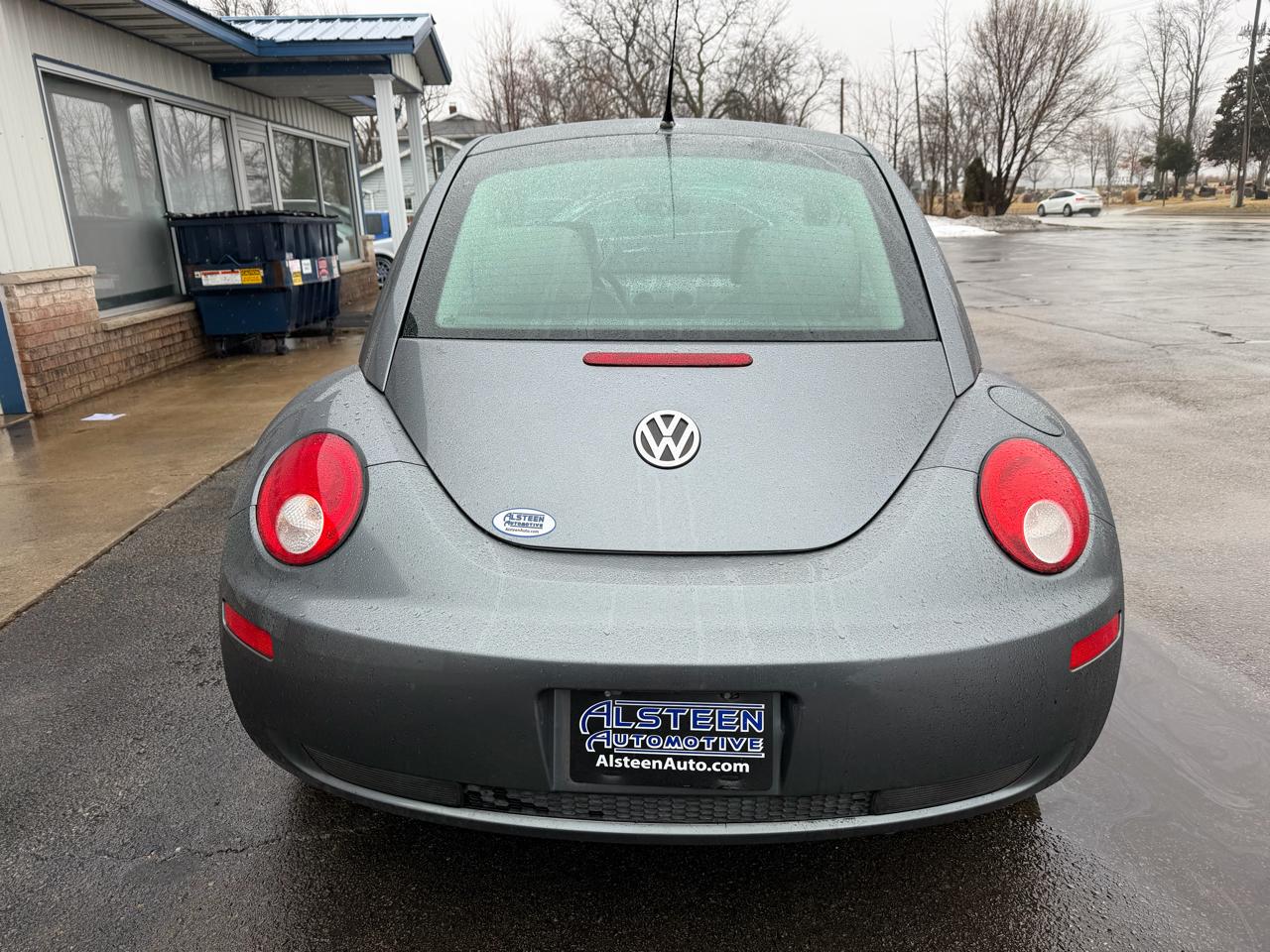 Volkswagen New Beetle Coupe 2dr Manual 2007