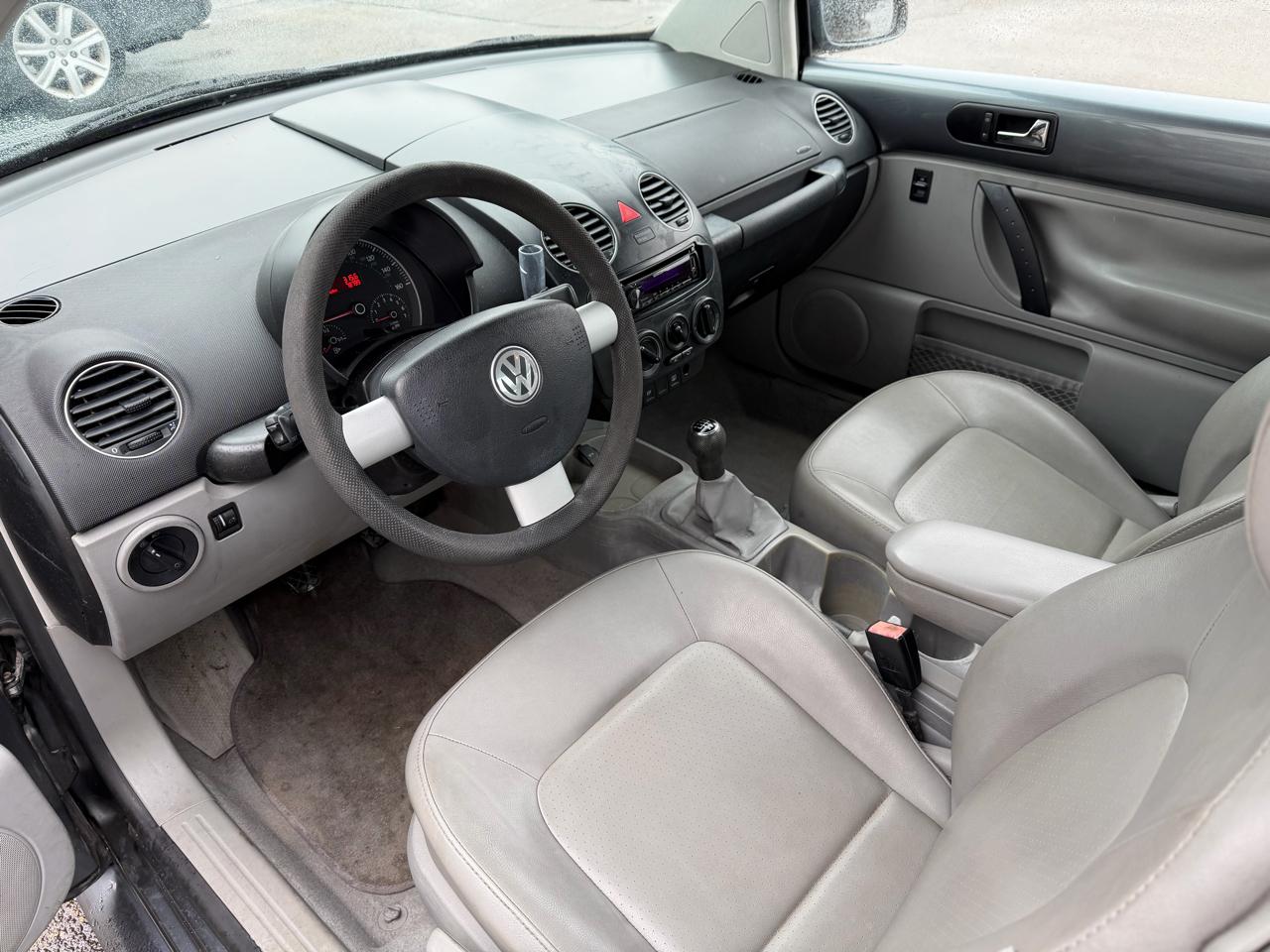 Volkswagen New Beetle Coupe 2dr Manual 2007